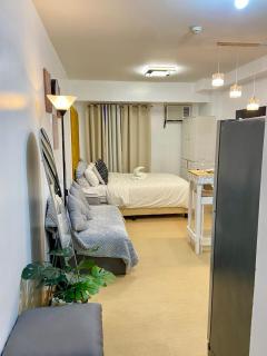 Avida Towers Staycation- Studio Unit - 1