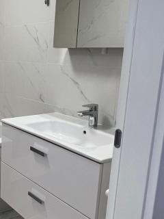 C-entral Apartments Bucharest with Private Parking - Bucarest - 5