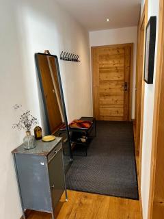 3 bedroom Modern Alpine Escape - 1