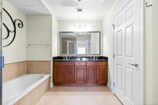 The Ultimate 3 Bedroom Condo on Reunion Resort and Spa Orlando Condo 5687 - 5