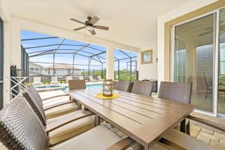 Rent Your Own Exclusive Villa with Large Private Pool on Solara Resort Orlando Villa 5716 - Kissimmee - 2