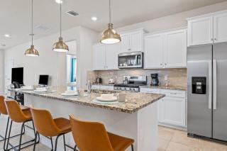 Beautiful 5 Star Villa with Private Pool on the Prestigious Solterra Resort Orlando Villa 5721 - 1