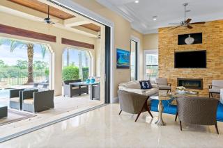 Luxury Villa on Reunion Resort and Spa and Spa with a Private Pool Orlando Villa 5801 - 6