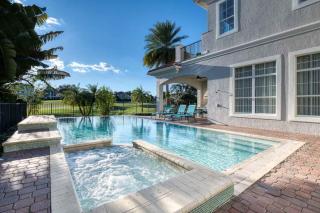 Luxury Villa on Reunion Resort and Spa and Spa with a Private Pool Orlando Villa 5795 - 7