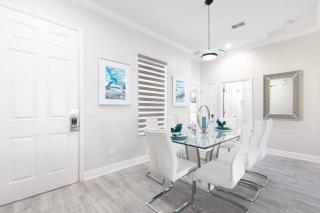 Luxury Contemporary Style Villa on Reunion Resort Reunion Resort Villa 1023 - 3