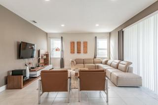 Rent the Perfect 5 Bedroom Villa Encore Resort Villa 6416 - Orlando - 4