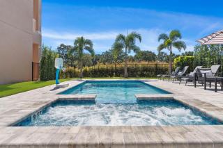 Rent the Perfect 4 Bedroom Villa Reunion Resort Villa 1018 - 7