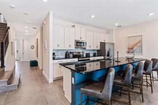 Rent the Perfect 4 Bedroom Villa Reunion Resort Villa 1018 - Kissimmee - 1