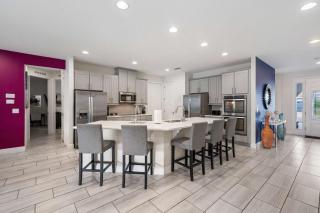 Indulge in Opulence: Where Comfort Meets Endless Fun - Orlando - 1