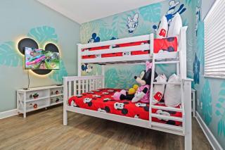 Embrace Luxury: Your Perfect Seaside Escape - 7