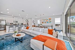 Chic and Stylish 4 Bedroom Haven in Reunion Resort - Kissimmee - 9