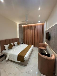Sethi Grand Hotel - Lucknow - 5