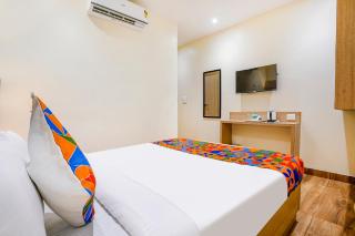 FabHotel Riza International - Mumbai - 7