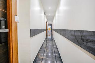FabHotel Riza International - Mumbai - 3