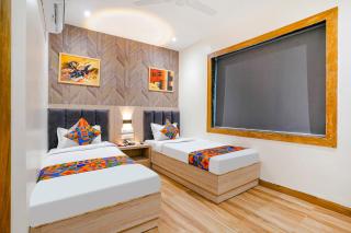 FabHotel Riza International - Nr Nesco Exhibition Centre - 4