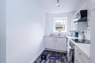 Large 1 Bedroom Apartment By Host A Home - Manchester - 4