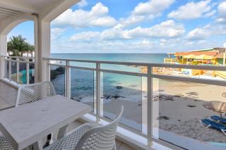 1-BR Beach Front Ocean Condo - Maho Reef - 7