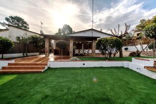 HomeHolidaysRentals Confort - La Batlloria - 8