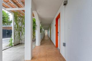 Maho Beach House Studio with Oceanview, 4th Floor - Maho Reef - 3