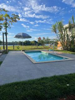 Casa com Piscina na Represa de Carlópolis - Carlópolis - 5