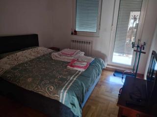 Room in a nice sunny apartment - 5