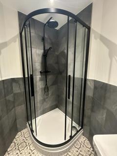 Chic 1-Bedroom City Centre Apartment in Peterborough - Peterborough - 6