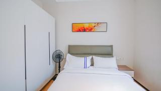 Serene Golf View 2 Bedroom Apartment - Kigali - 3
