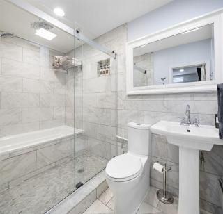 Cozy Apartment with Max Comfort - Bayonne - 8