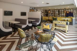 Discover King Square Studios for Your Perfect Retreat - 8