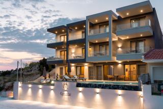 GeoMar Luxury Apartments - 9