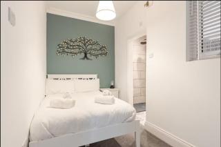 Spacious 2 Bed Flat Close To Beach - Weston-super-Mare - 3