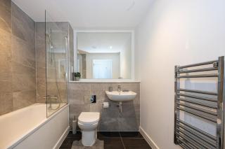 ManchesterCentre , Salford, Lakeside Apartment - Manchester - 6