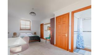 Spacious and Inviting 4BD Home Haggerston - London - 5