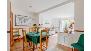 Spacious and Inviting 4BD Home Haggerston - London - 7