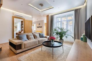 Cozy, central 2 bedrooms home next to New York Café - Budapest - 0