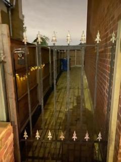 Garden Lodge - Aveley - 5