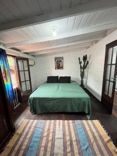 O Maior hostel da Lagoa - 0