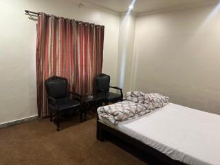 rizq hotel - Faisalabad - 3