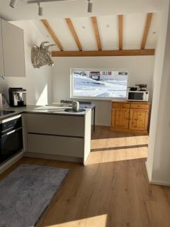 Swiss Alpine Hideaway - 4