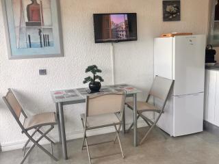 Heliotel Marine Studio 30m2 très lumineux avec terrasse 17m2 au 3eme étage - Saint-Laurent-du-Var - 9