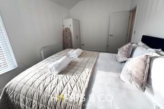 New Sandpiper Apartments - Fleetwood - 6