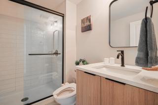 Modern & Cozy Downtown Apartment in Cincinnati - 2