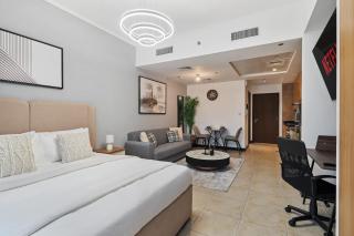Chic Studio In Goldcrest Views, Jlt - 1