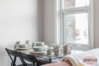 Parea Living - Charming Leyton Cottage Cozy East London Retreat - Londres - 7