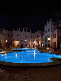 3-Bedroom Apartment with Pool in Torrevieja - Torrevieja - 9
