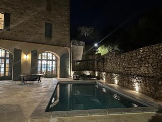 Appartement avec Piscine privée dans Résidence pour 6 personnes - Uzès - 2