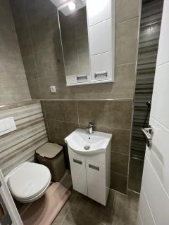 Piculino Apartments - Belgrade - 9