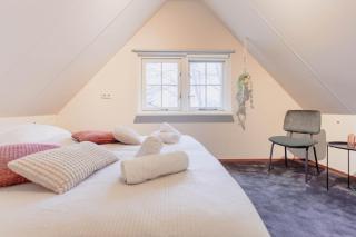 Forest Retreat in Private House - Lemele - 2