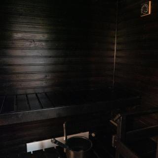 Two-room flat with sauna, glazed balcony and free parking lot - 8