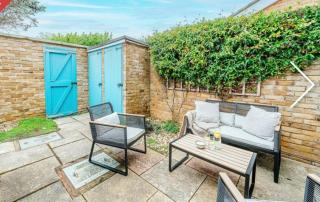 3 bedroom-house -3mins to beach- PetsOk - Lymington - 4